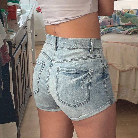 Garage high waisted jean shorts - Picture 4 of 4